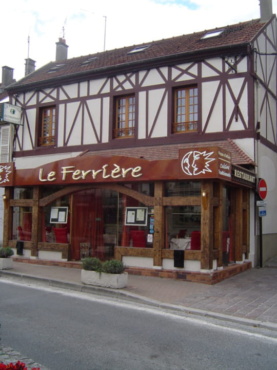  Ozoir-la-Ferriere, France skank